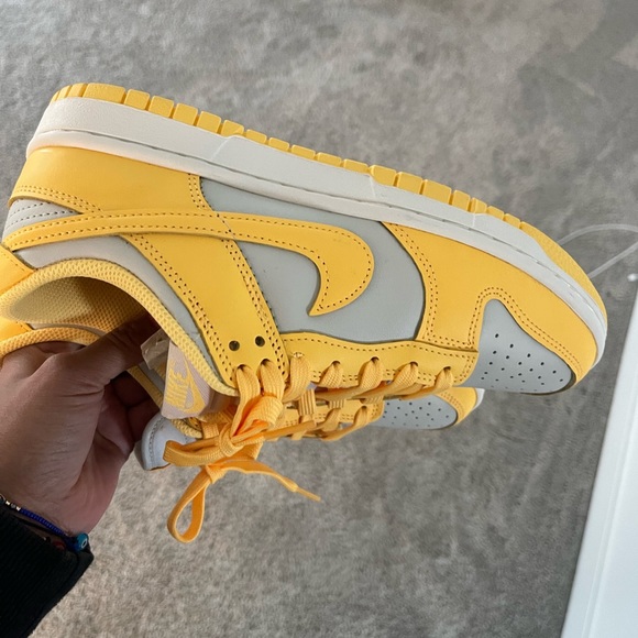 Nike dunks - Picture 7 of 7